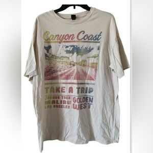 WildFable Women’s Oversized Graphic Tshirt NWT SIZE S